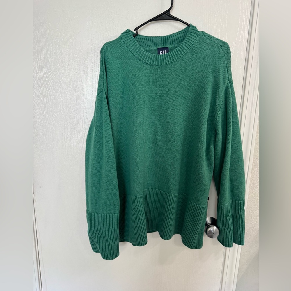 Gap Sweater
